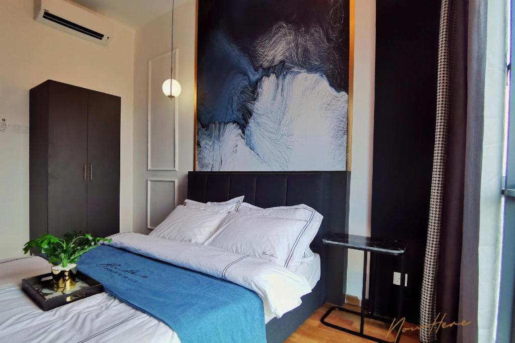 Nowhere 2Br & 2Bath Apartment With Balcony @ Reizz Residences Kuala Lumpur Luaran gambar